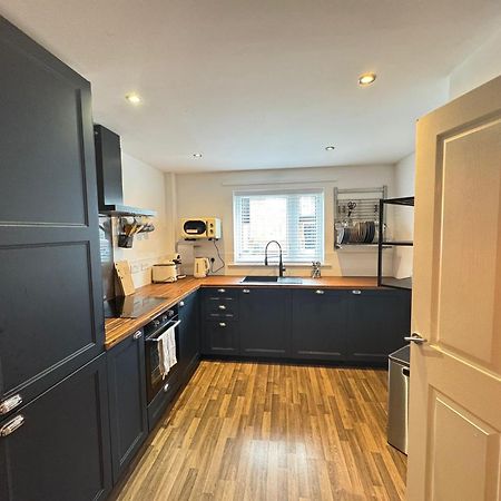 Modern Twin Room Near Ancoats & Etihad Stadium مانشستر المظهر الخارجي الصورة