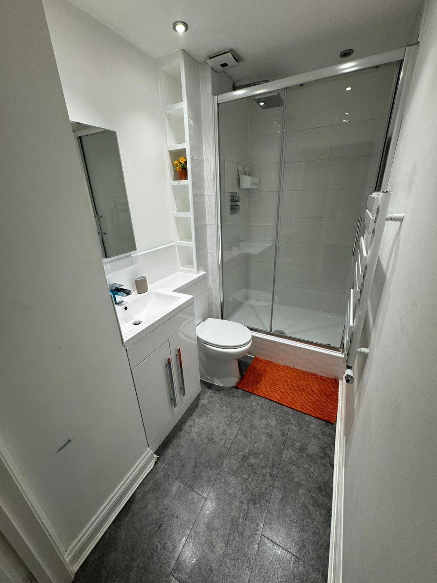Modern Twin Room Near Ancoats & Etihad Stadium مانشستر المظهر الخارجي الصورة